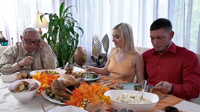 a family thanksgiving dinner goes awry